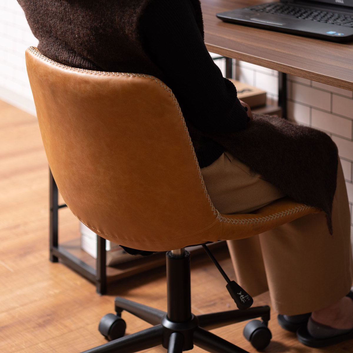 東谷 デスクチェア 座面高45〜54cm 昇降式 ソフトレザー （ キャスター