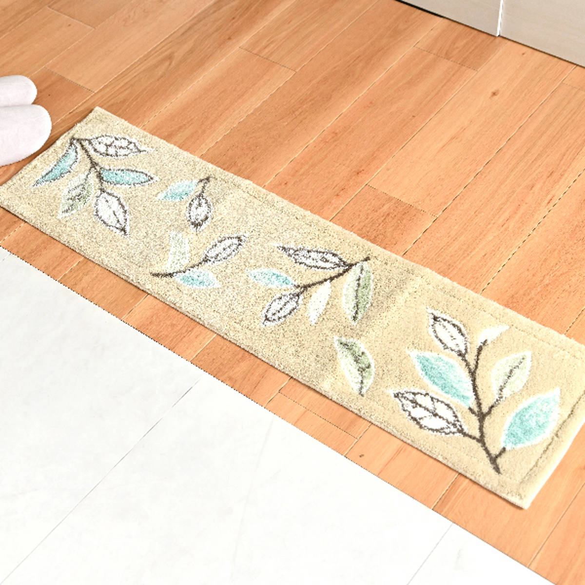 オカ 玄関マット 洗える コーナー吸着 30×110 cm 室内 （ 滑り止め
