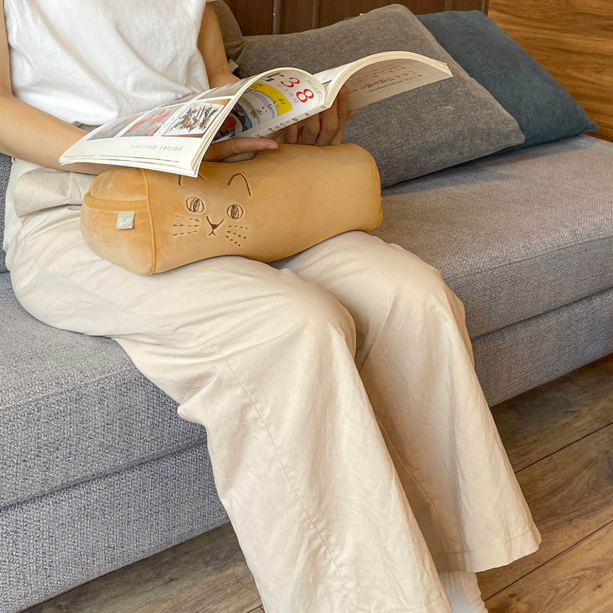 クッション にゃふにゃふ ネコ タブレットスタンド兼クッション