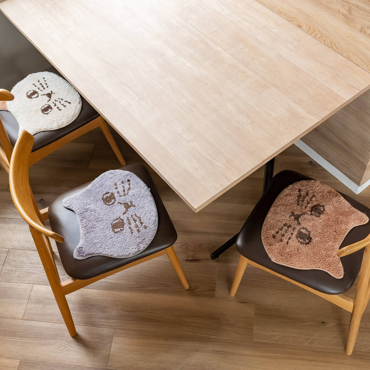 ファミリア　チェアパッド4枚セット ファミリア チェアパッド4枚セット ファミリアチェアパッド4枚セット