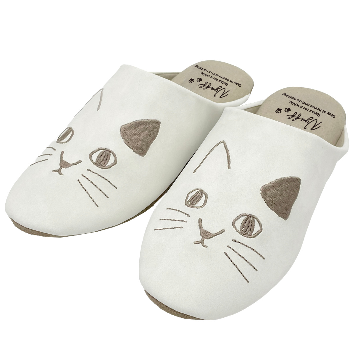 サッカーガールさま専用になりました　新品未使用　スリッパ　ニャンコ　ねこ 楽天市場】猫 スリッパ 通販 にゃふにゃふ ねこ ネコ 前詰まりスリッパ