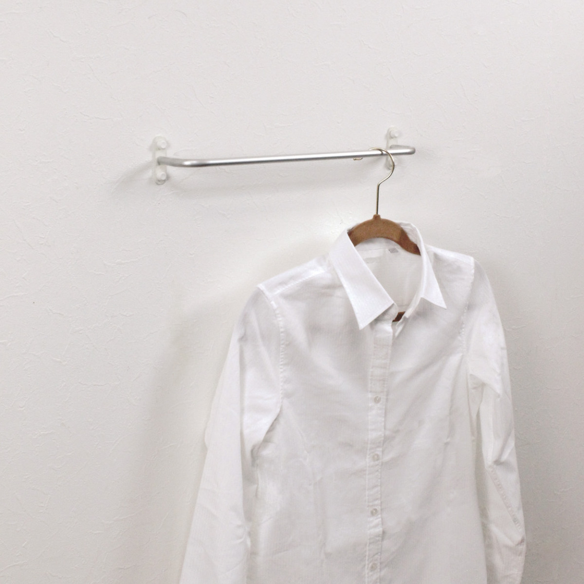 パイプハンガー シルバー 壁付け 収納 ハンガー （ 洋服掛け ウォール