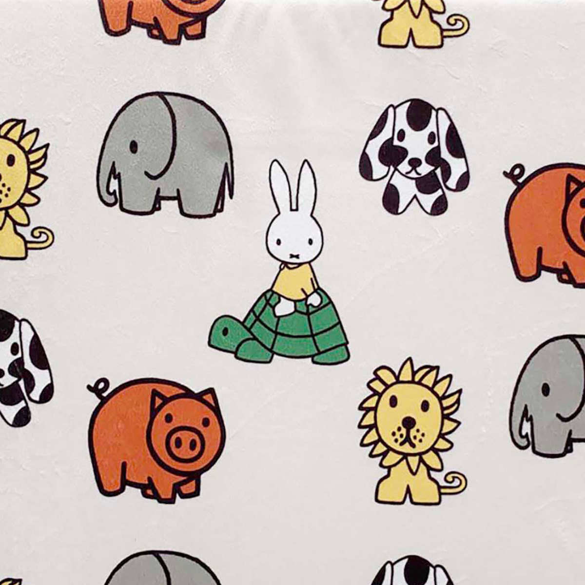 Miffy シートクッション 座布団 ミッフィー スクエア 四角 カー