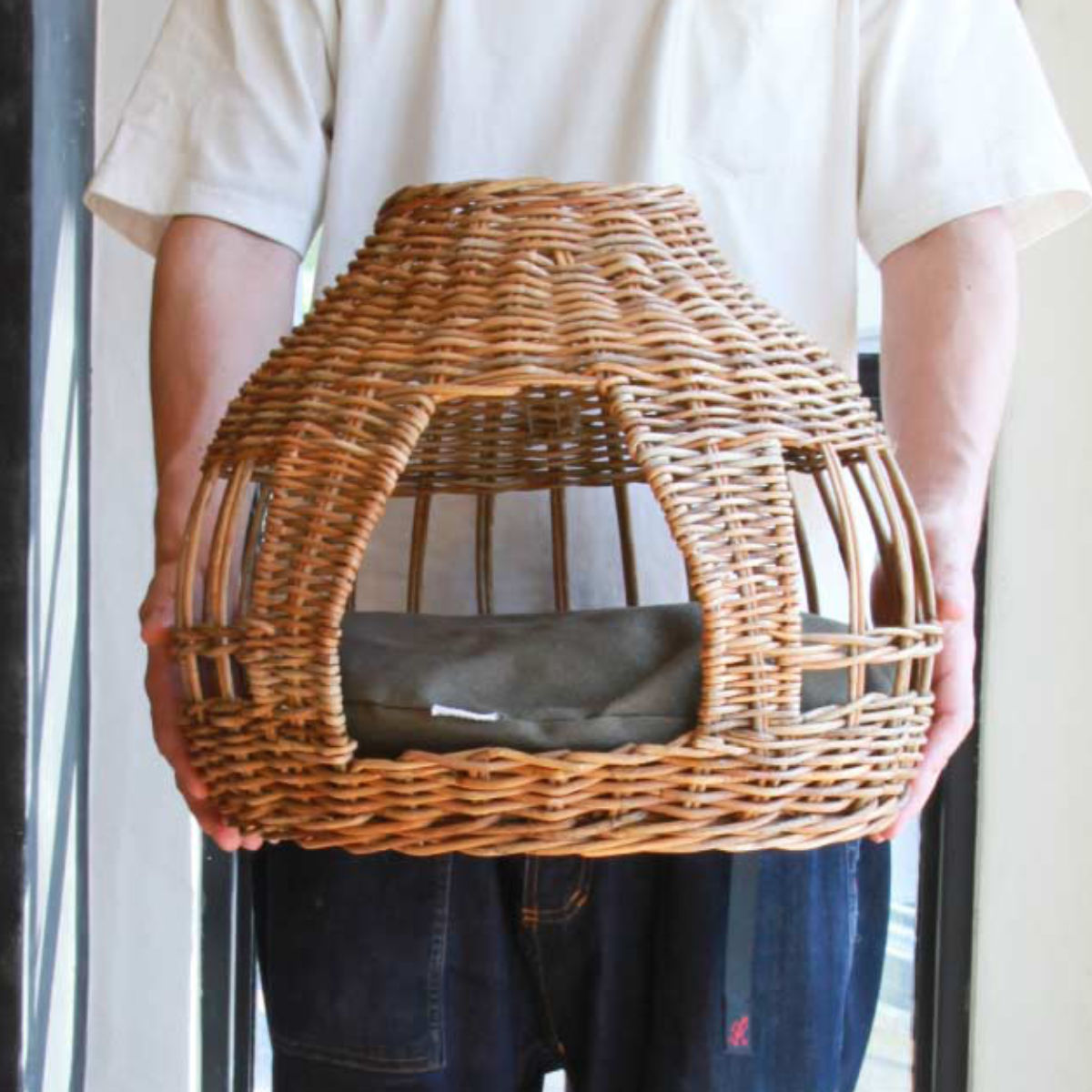 Creer ベッド 猫 キャットハウス ドーム ラタン （ ペットハウス 猫