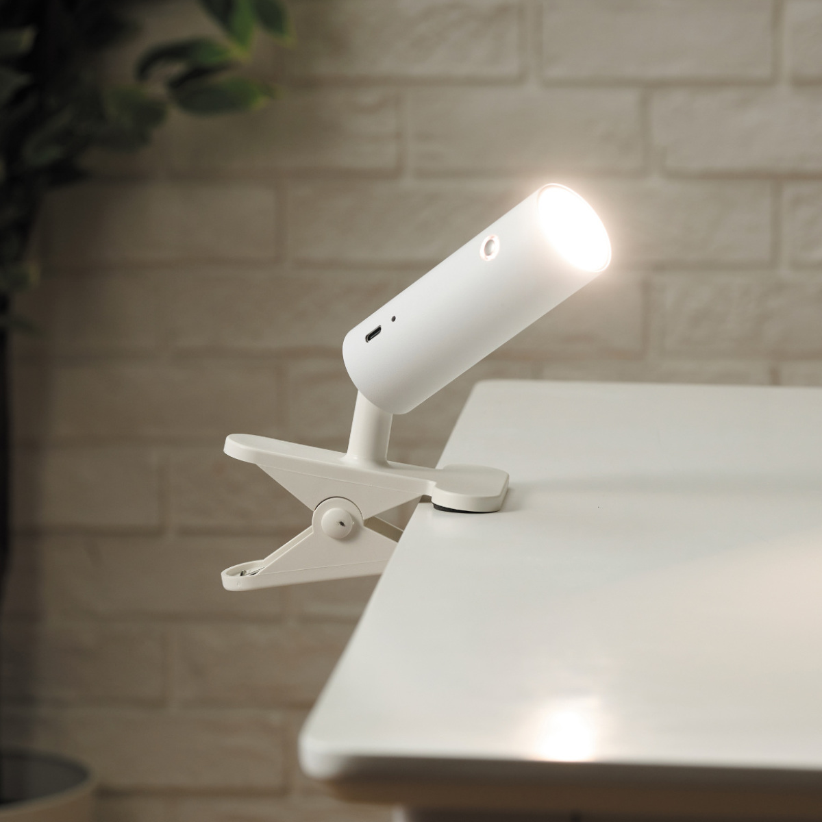 イシグロ デスクライト 4WAY LEDライト USB 充電式 無段階調光