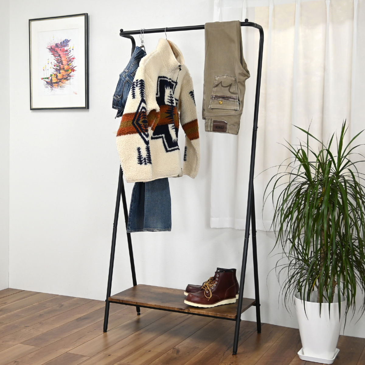 NEALDハンガーラック 無垢とアイアン脚のハンガーラック – NEALD