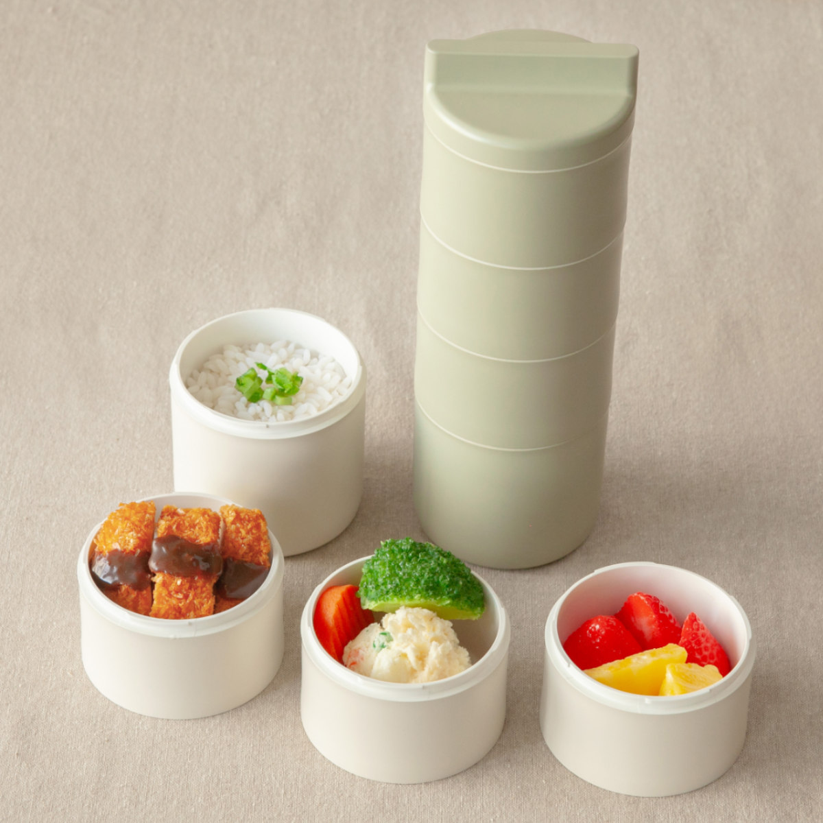 弁当箱 4段 760ml tutu 4段ランチボックス （ お弁当箱 ランチボックス 弁当 筒型 食洗機対応 レンジ対応 男子 大人 日本製 ） :  457890 : リビングート ヤフー店 - 通販 - Yahoo!ショッピング