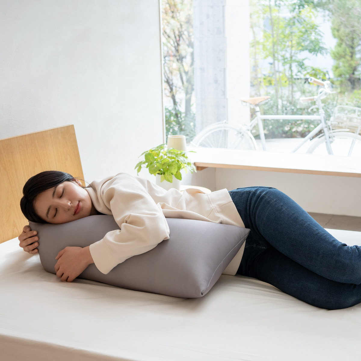 ビーズクッション ハグボディ 78cm （ 抱き枕 だきまくら クッション