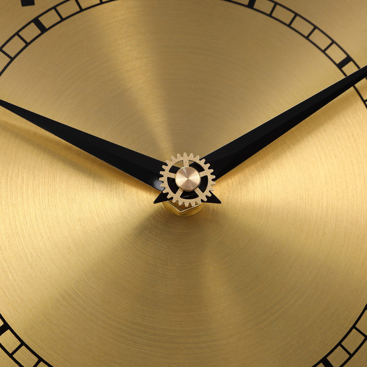 掛け時計 秒針なし 静音 スパイラルアート アプリクス 直径60cm