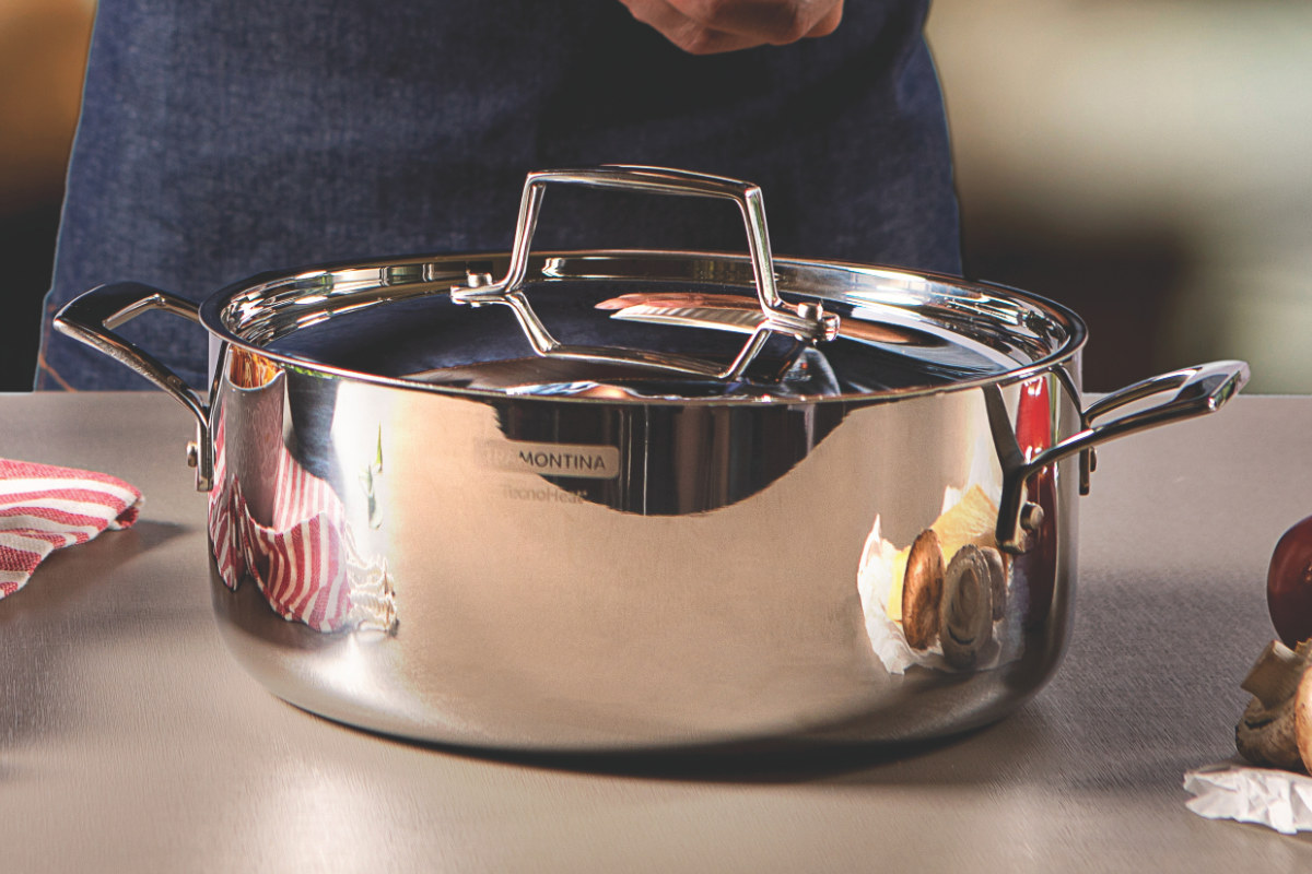 ☆未使用☆ 深型 両手鍋 グラーノ 20cm ステンレス製 オール三層 調理