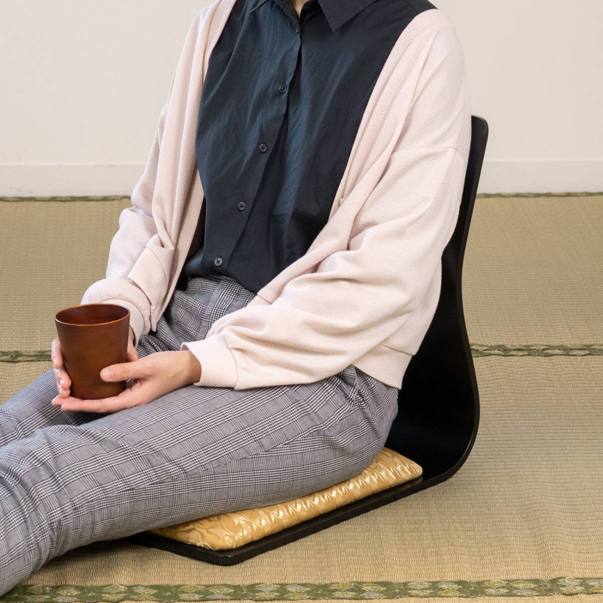 東谷 和座椅子 クッション付 同色4台セット ハンドル付きチェア