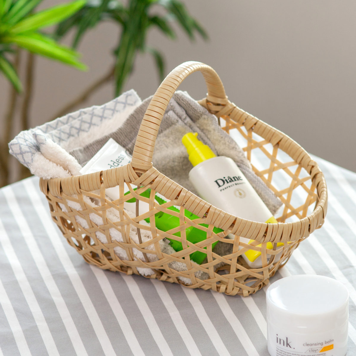 かご バンブス フェイク PE 竹 ワンハンドル バスケット 山型 洗える