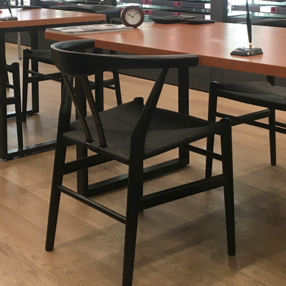 ダイニングチェア 座面高44cm リボーンチェア お掃除ロボット対応