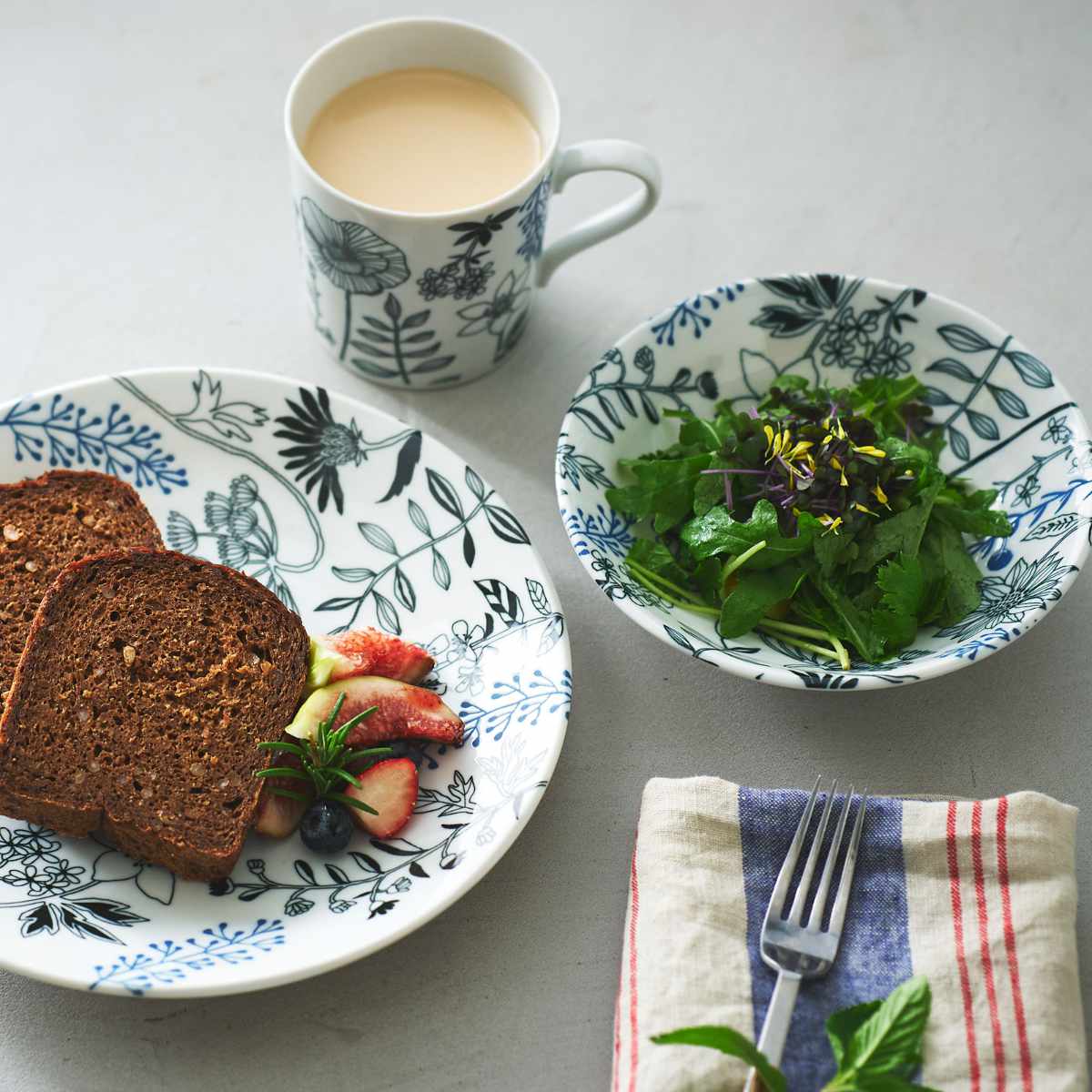 aito製作所 食器セット 3点セット フラワーパターン 磁器 美濃焼 （ 食