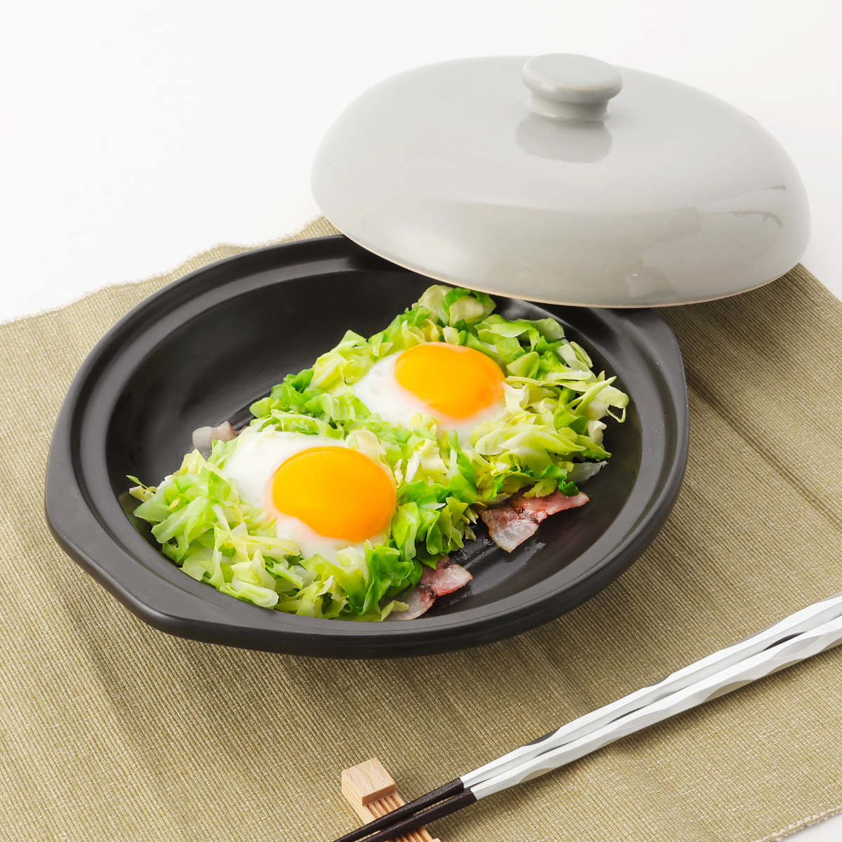 丸型グリルプレート 18cm 陶器 フタ付き 電子レンジ調理器具