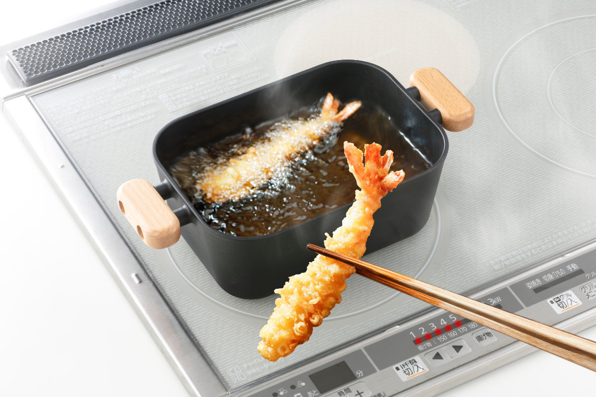 鋳物製　天ぷら鍋 角型天ぷら鍋 IH対応 鉄鋳物 コンパクト天ぷらポット （ ガス火