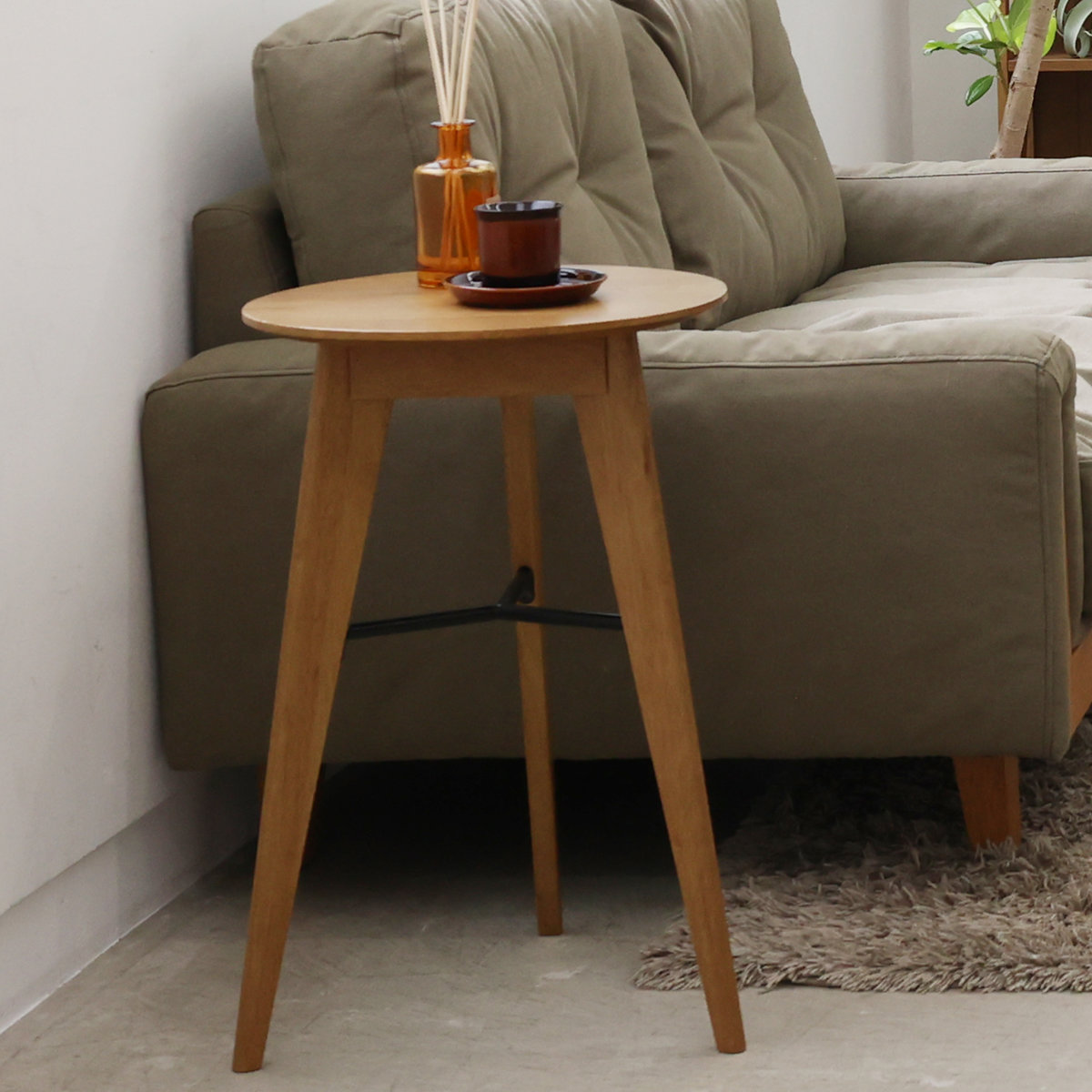 サイドテーブル 円型 直径38cm 高さ59cm ソフトヴィンテージ風 Rasic