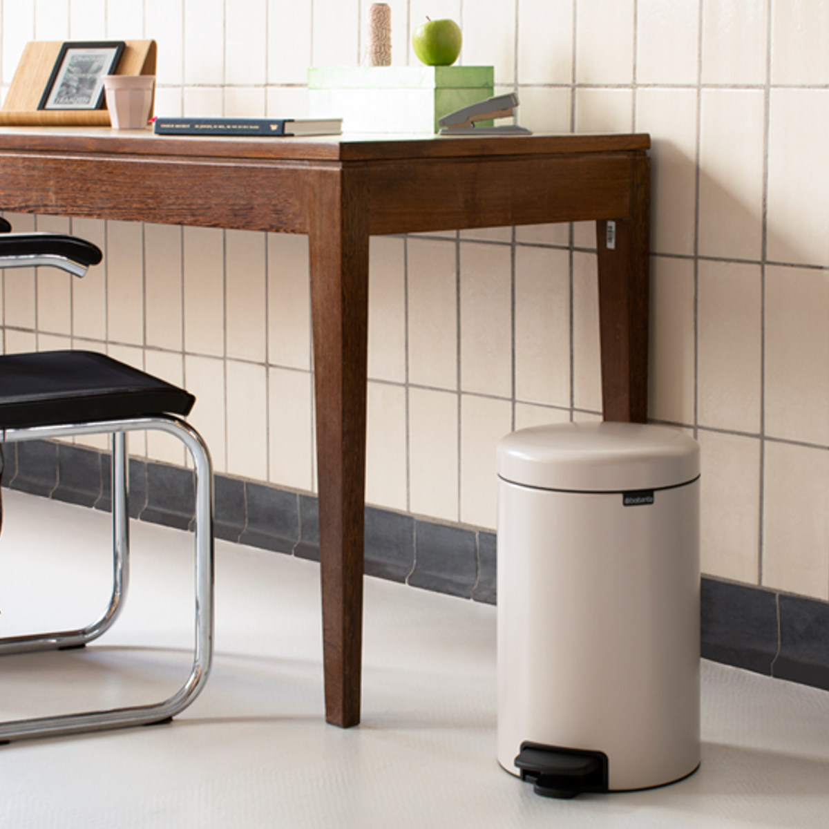 brabantia（ブラバンシア） ゴミ箱 12L ペダル式 ペダルビン （ ごみ箱