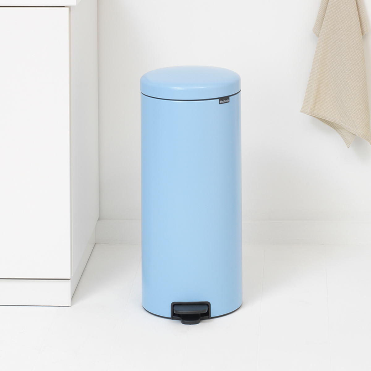 brabantia（ブラバンシア） ゴミ箱 30L ペダル式 ペダルビン （ ごみ箱
