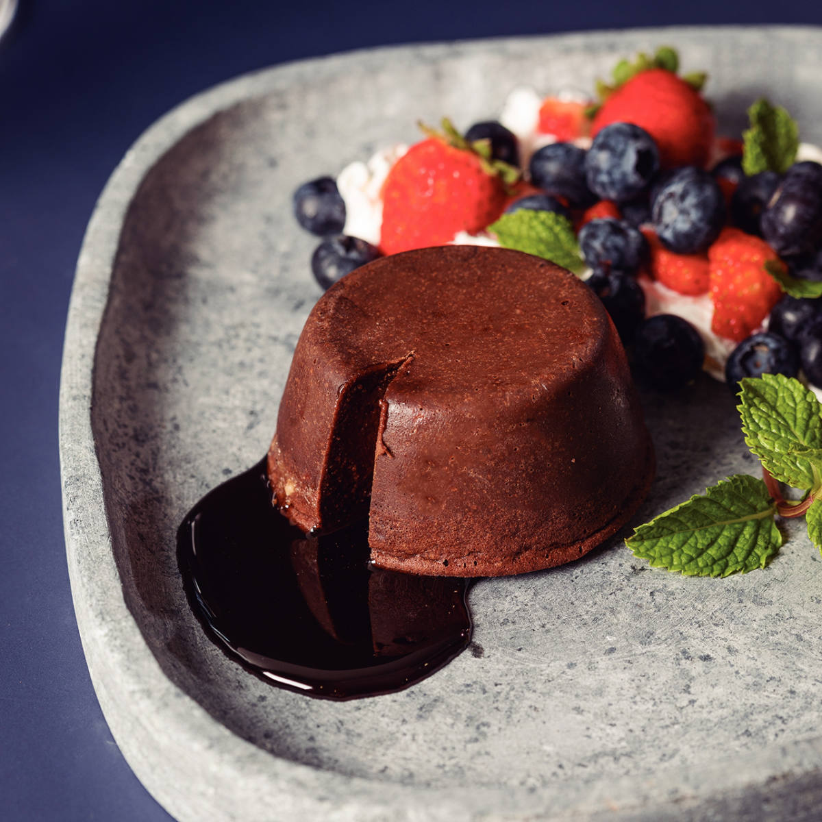 TRAMONTINA（トラモンティーナ） プレート 24cm 石製 （ TRAMONTINA