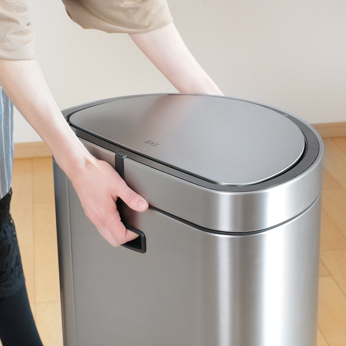 EKO（イーケーオー） ゴミ箱 45L ミラージュ セミラウンドセンサービン