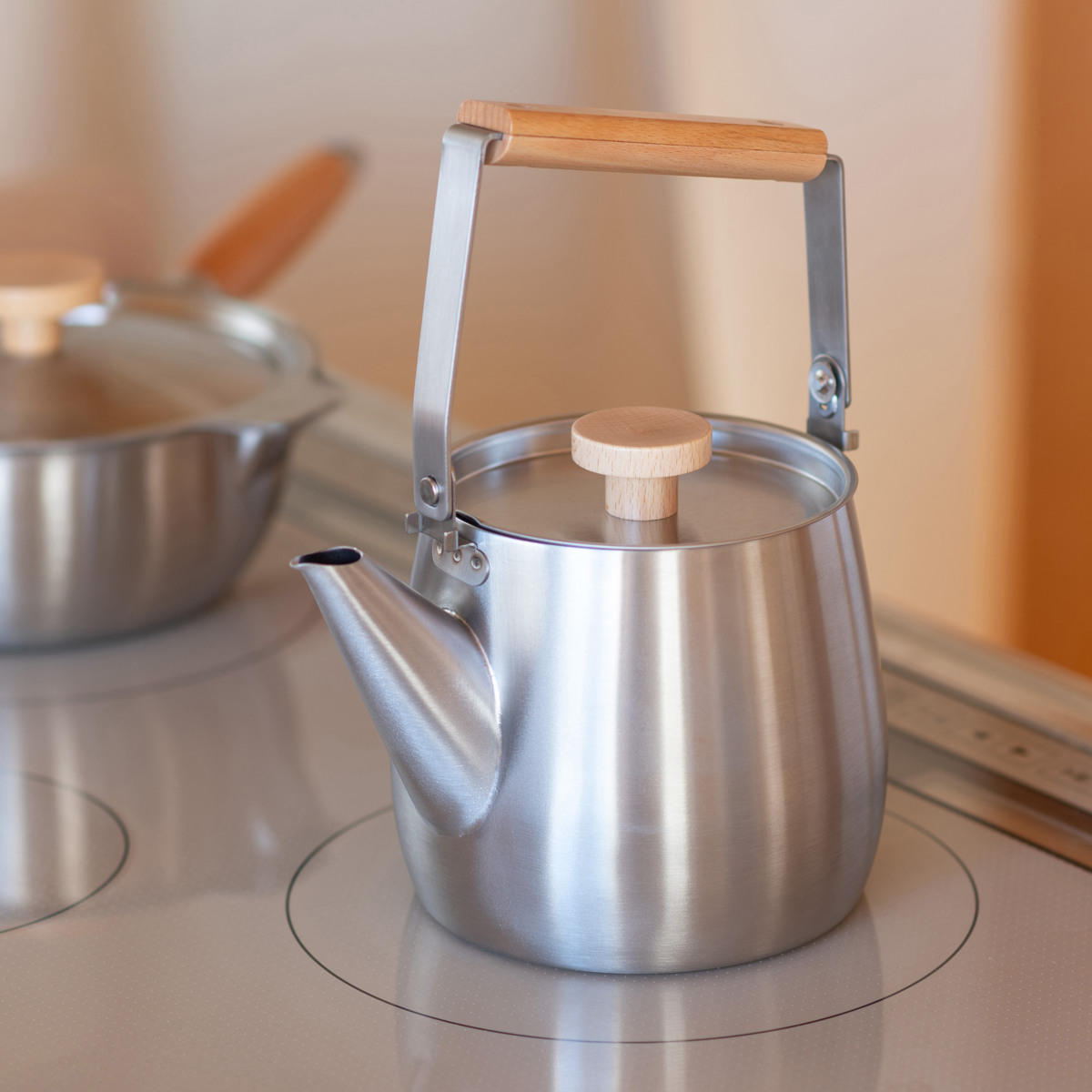 ヨシカワ 特典付き ケトル 1.8L IH対応 アイカタ ステンレス製 日本製