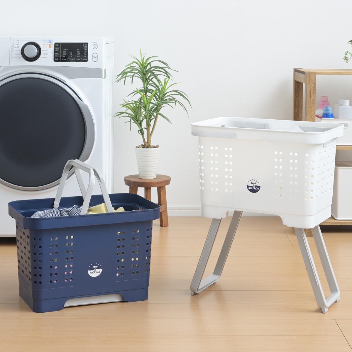 SANKA（サンカ） ランドリーバスケット 折りたたみ 脚付バスケット
