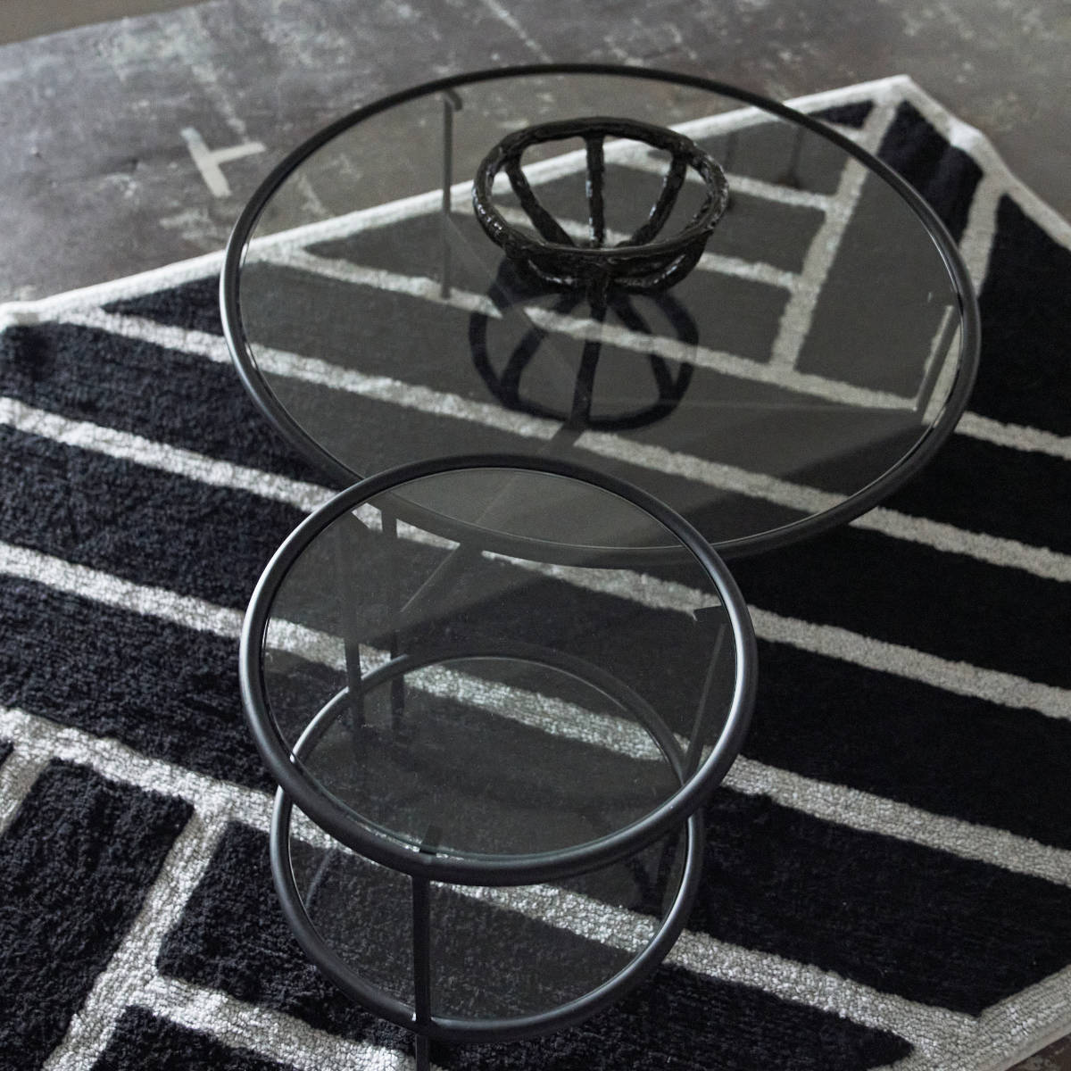 【12/10まで】【送料無料！ほぼ未使用】 ガラストップサイドテーブル2個セット 楽天市場】サイドテーブル おしゃれ 丸 通販 NK-310 ガラストップ