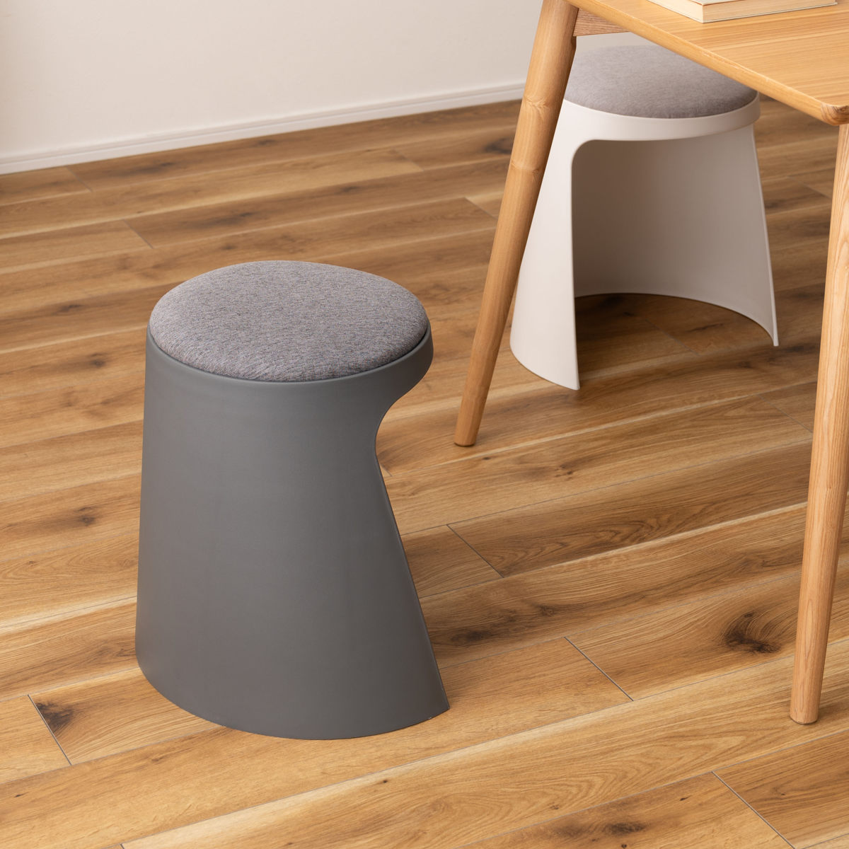 東谷 スツール スタッキング可能 高さ44cm クッション付 カヌレ （ 丸