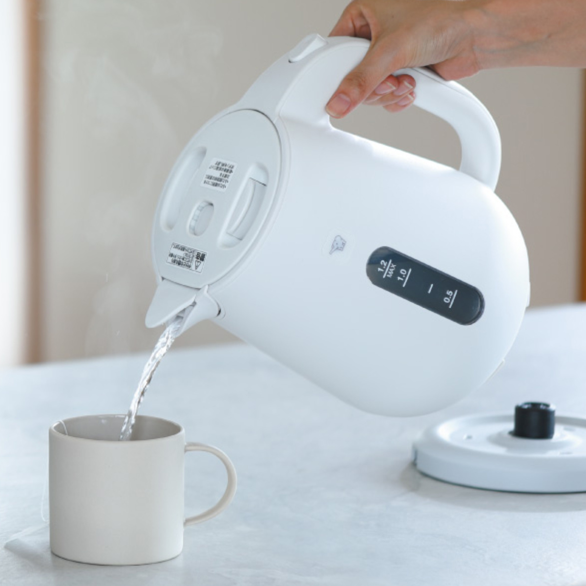 象印（ZOJIRUSHI） 電気ケトル 1.2L 安全設計 空だき防止 メーカー保証