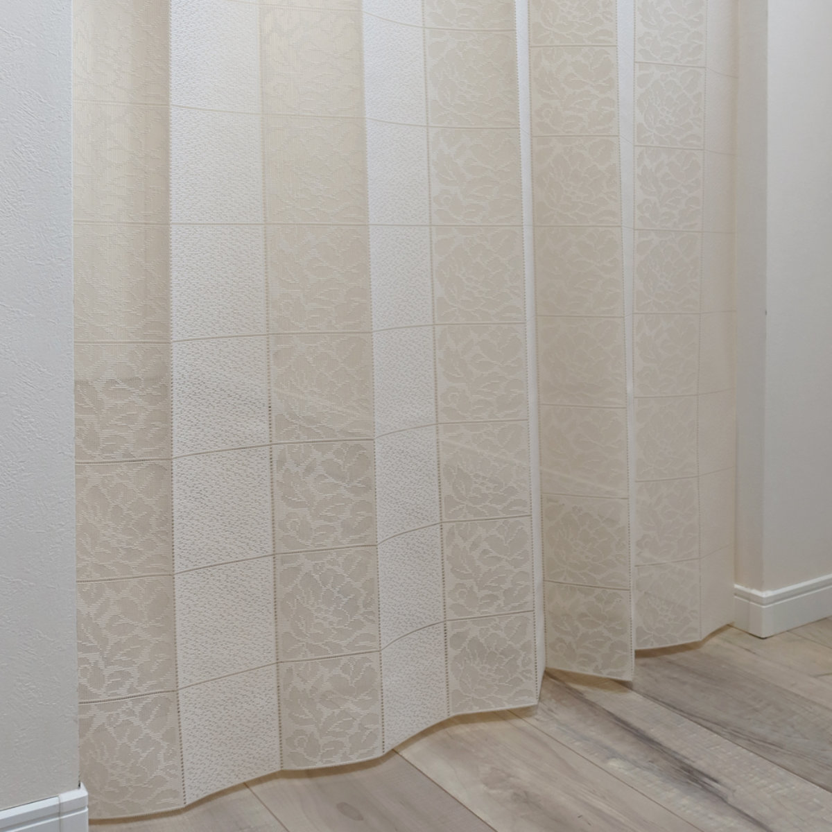 アコーディオンカーテン 花柄 フリーカット 100×250cm （ 間仕切り
