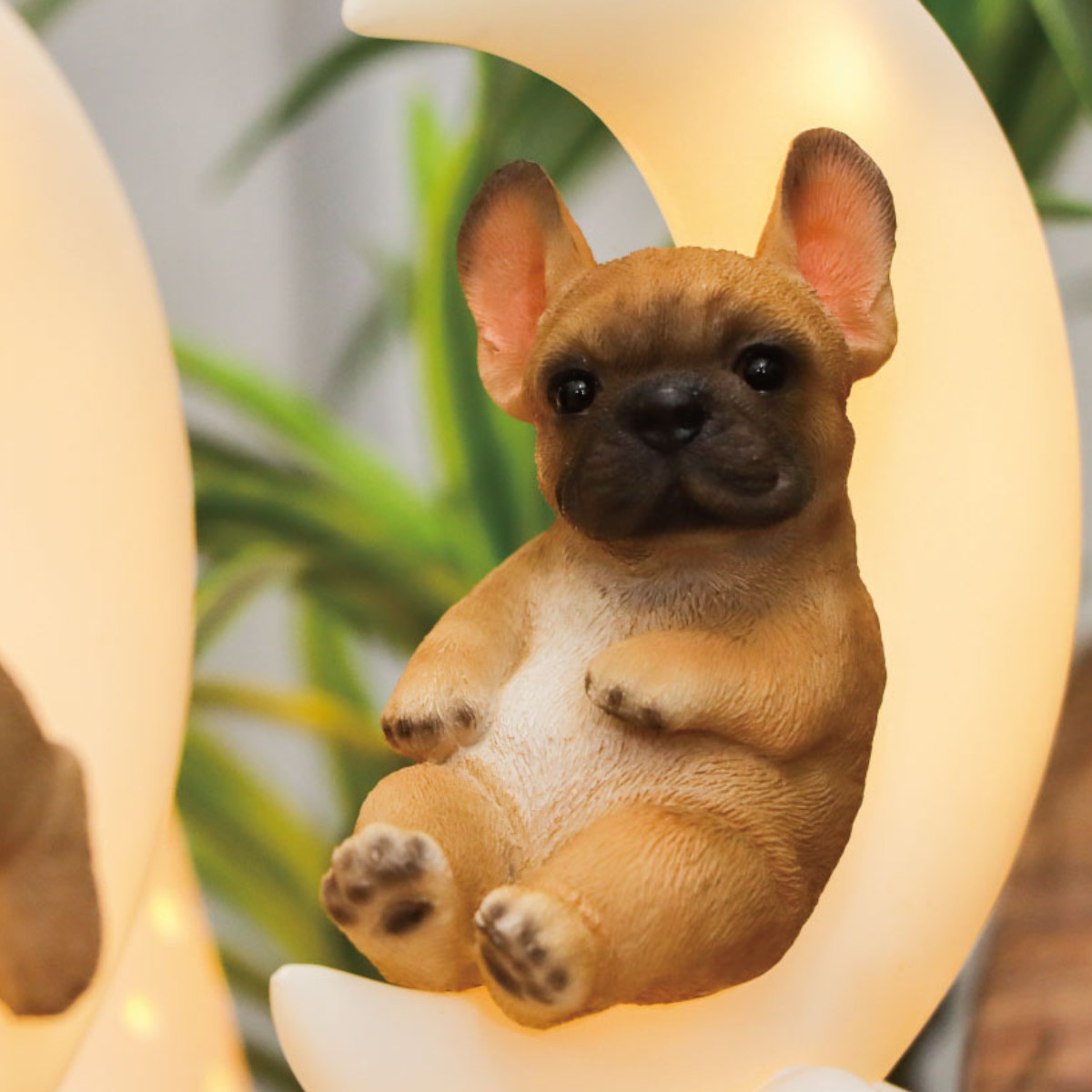 テーブルライト 犬 月 （ ライト ランプ LED 卓上 コンパクト テーブル 