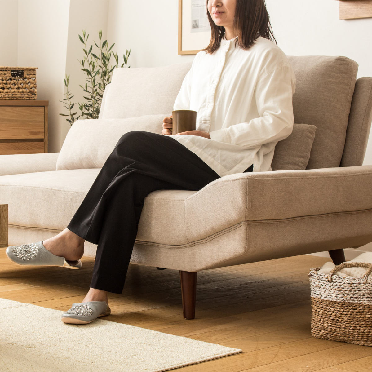 岩附 ソファ 2人掛け 幅170cm ワイドソファ クッション付 （ フロア