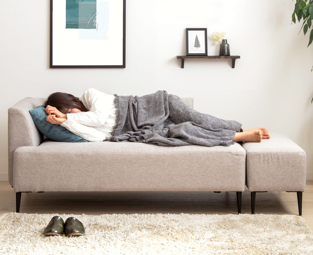 岩附 ソファ 2人掛け 幅143cm オットマン付 ワンアームソファ （ 片肘