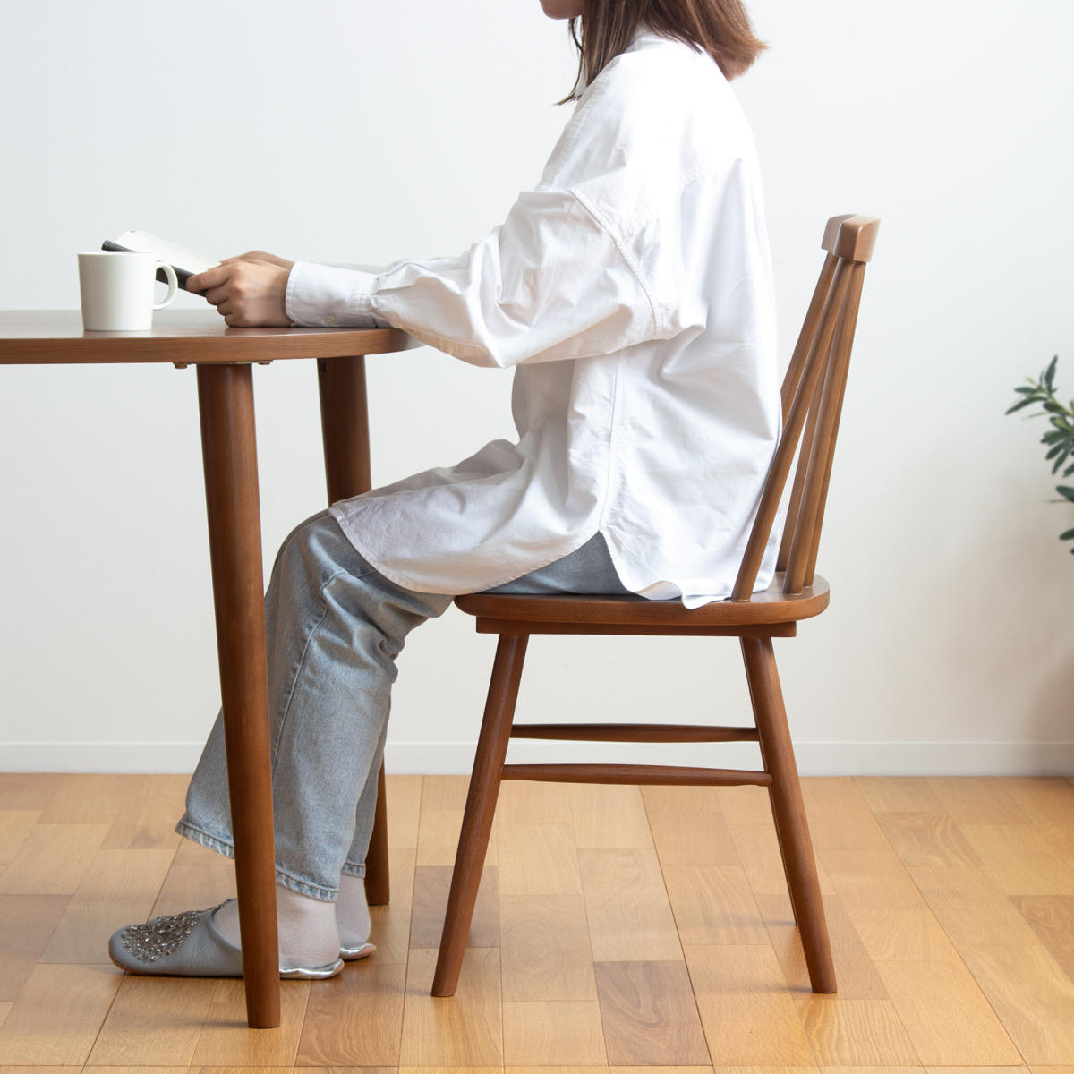 岩附 ダイニングチェア 座面高42cm 天然木 ウィンザーチェア （ 木製