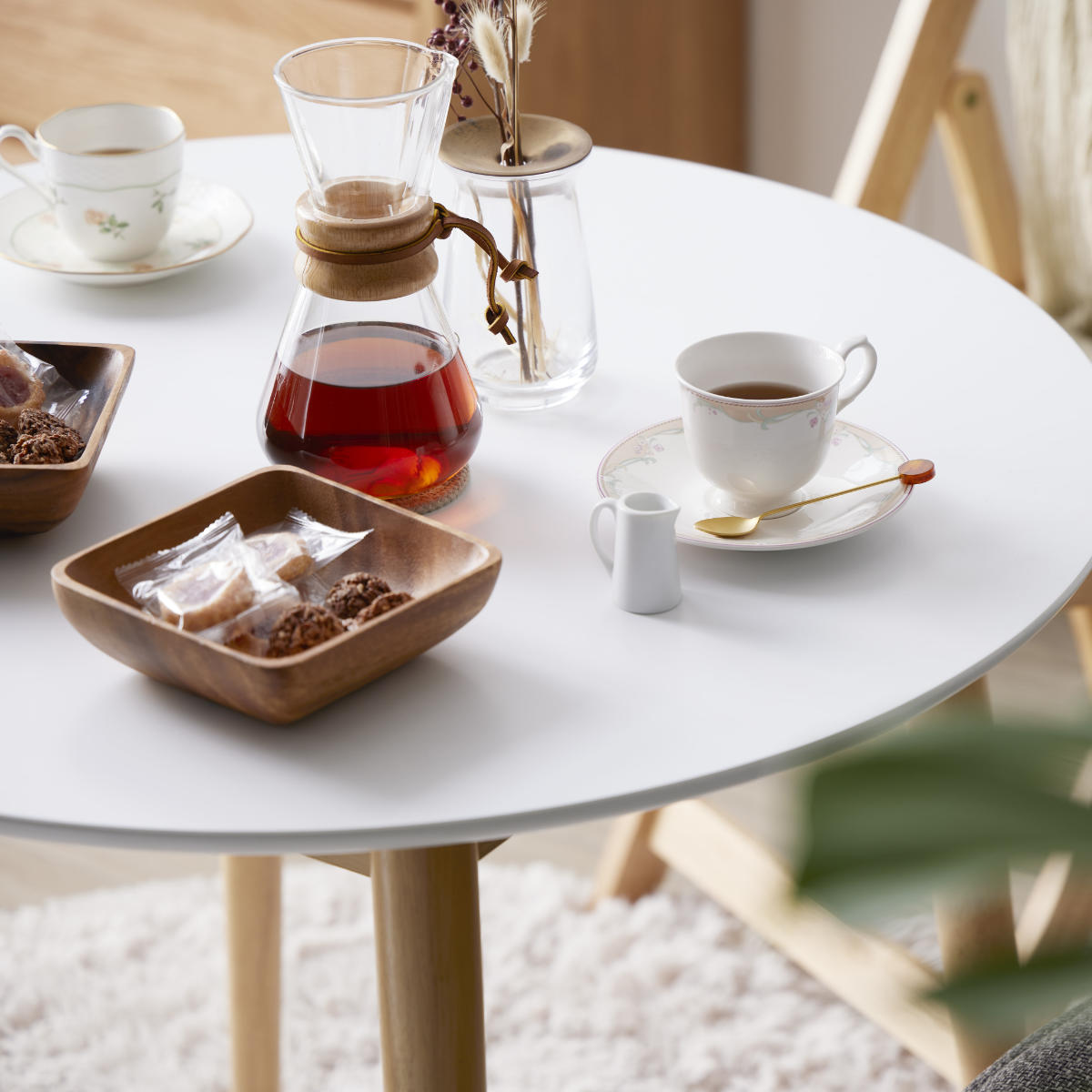 岩附 ダイニングテーブル 円形 直径80cm マロン （ 1人掛け 2人掛け