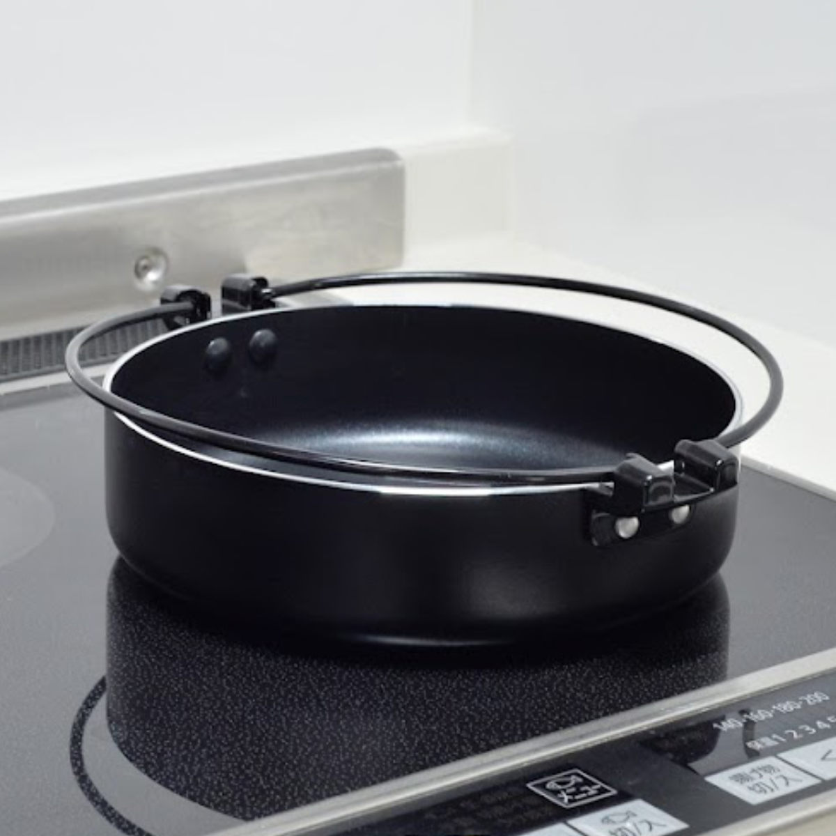 新品未使用 MFG 両手鍋 黒　すき焼き鍋26cm すき焼き鍋 26cm IH対応 旨宴 ガラス蓋付き （ ガス火対応 オール熱源