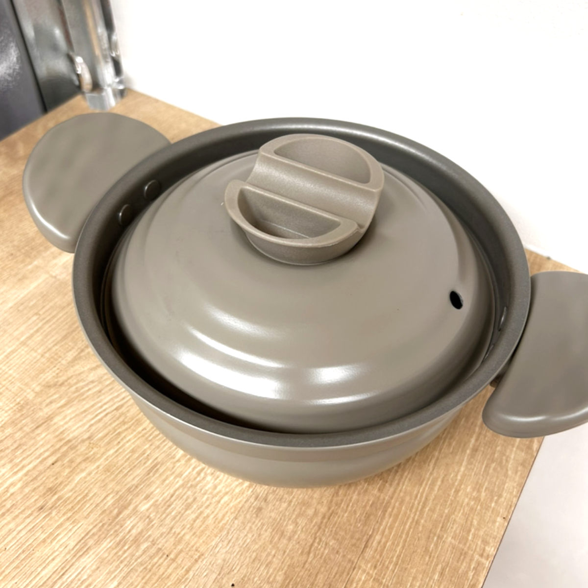 卓上鍋 22cm IH対応 宴和 土鍋風鍋 軽量 （ ガス火対応 鍋 なべ 両手鍋