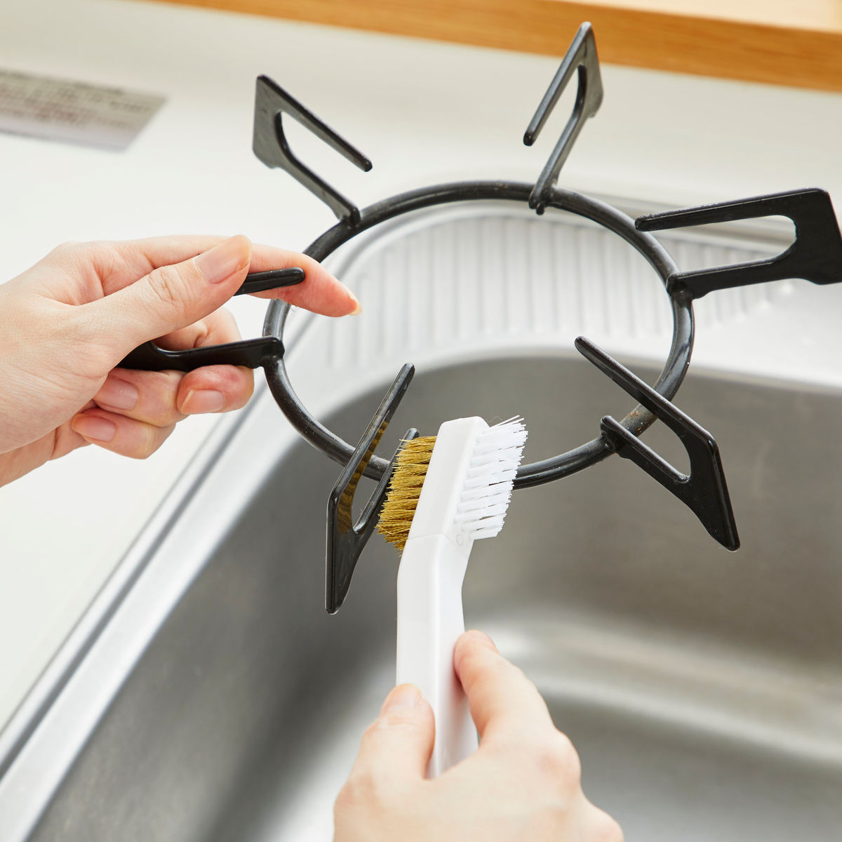 アイセン（aisen） 五徳 ブラシ ガスレンジブラシ スクレイパー付き