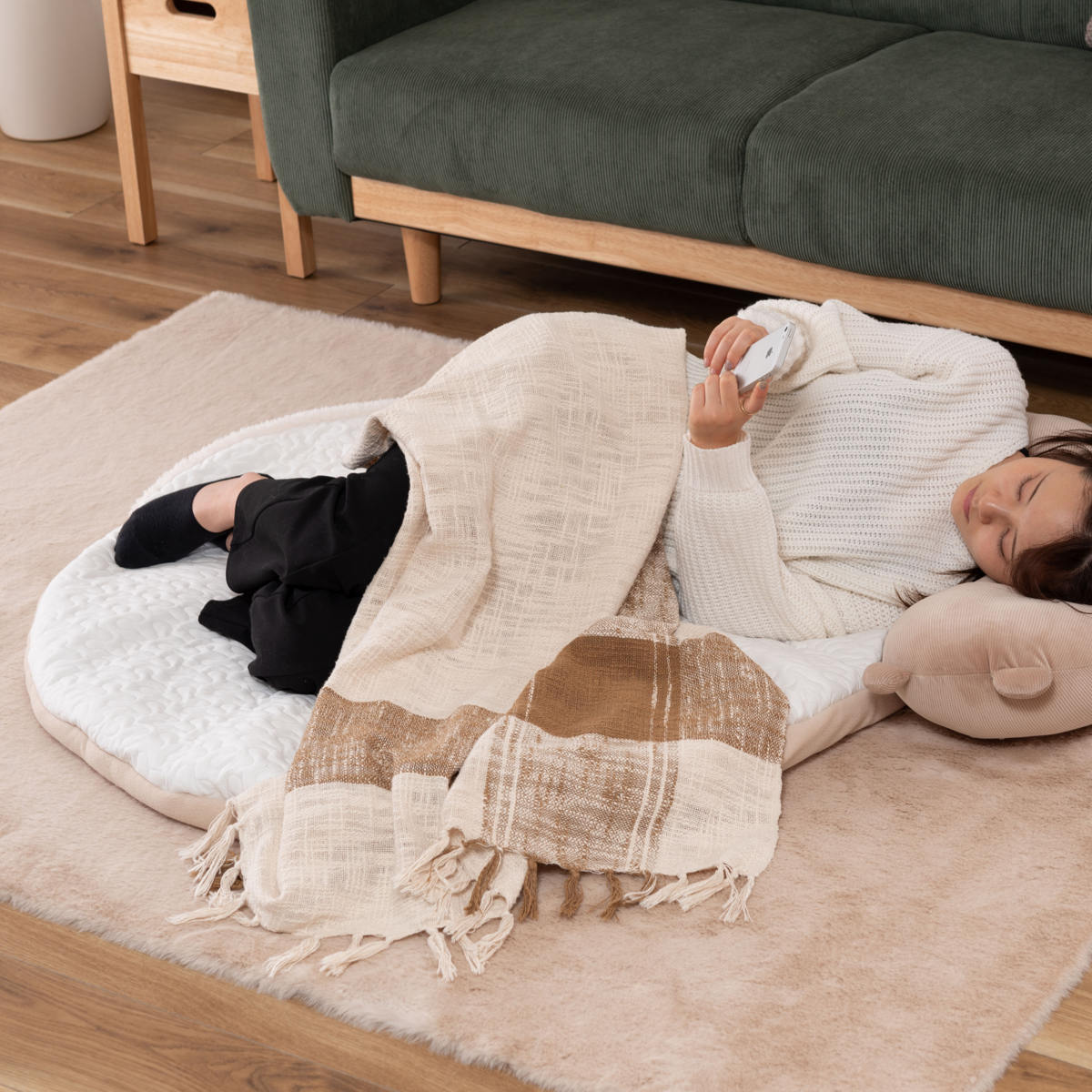 東谷 サンドクッション ラウンド ボア生地 ブランケット （ クッション