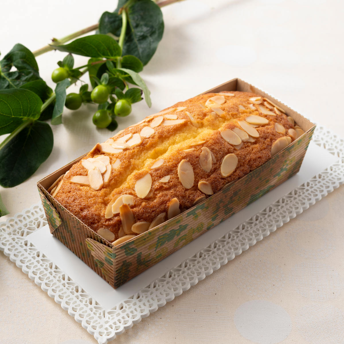 貝印 パウンドケーキ型 20cm 北欧 紙製 5枚入 （ オーブン対応 ケーキ