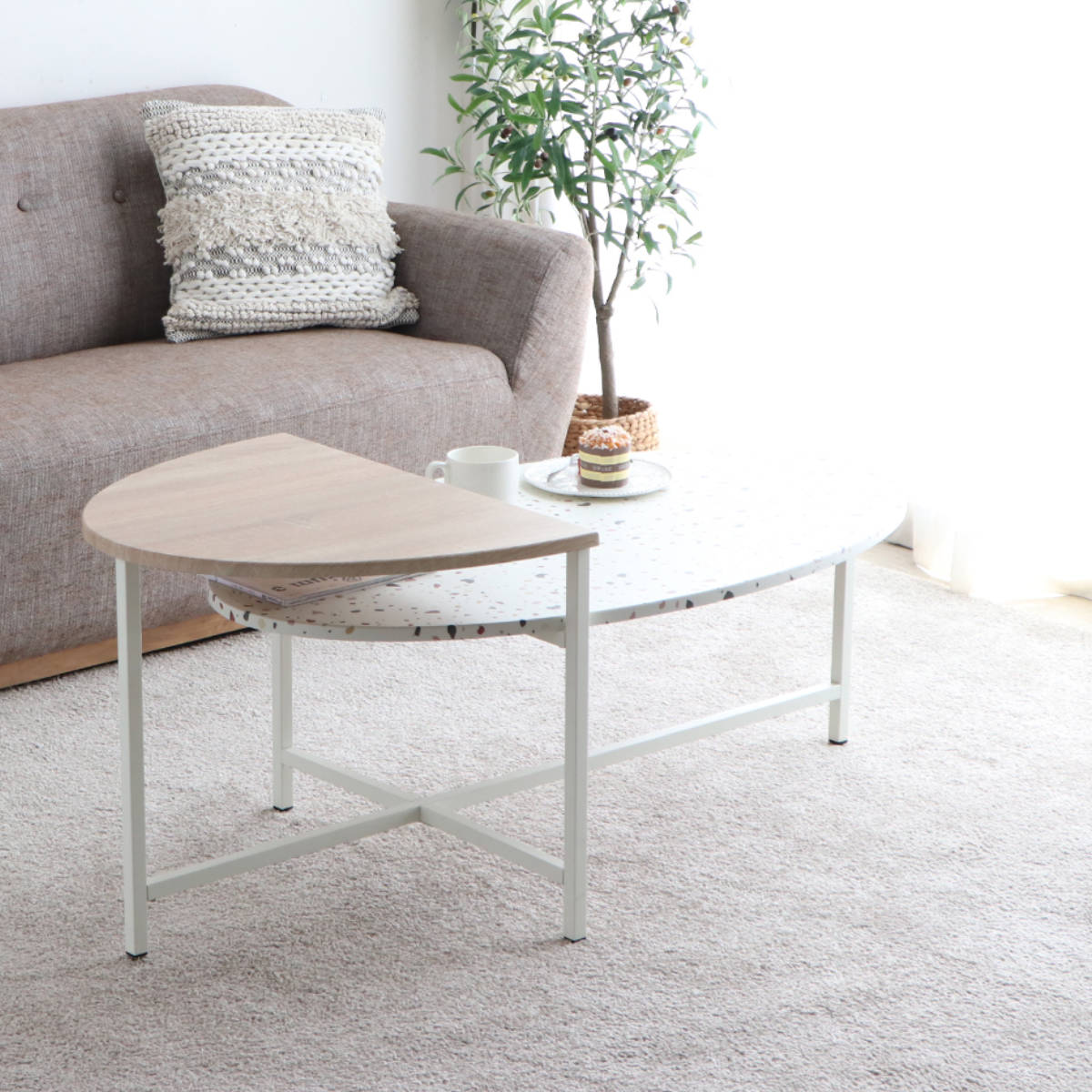 東馬（Tohma） リビングテーブル オーバル型 幅122cm テラーゾ （ 2段