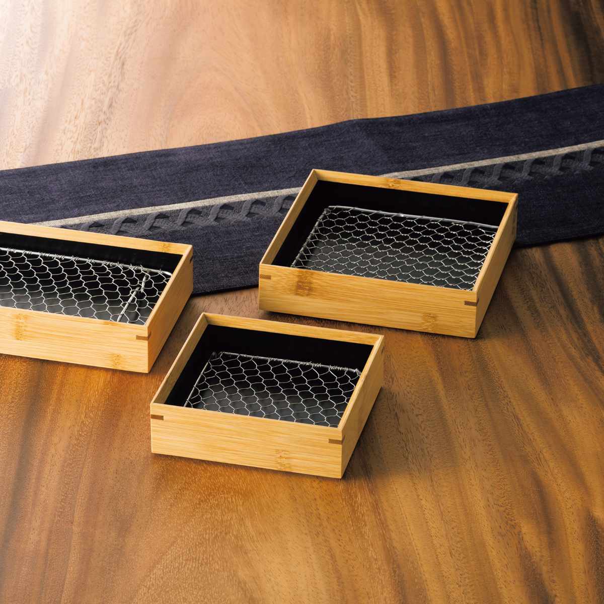 竹 天ぷら盛皿 内黒 ステンレス目皿付 正角4寸 （ 天ぷら 皿 盛皿 日本