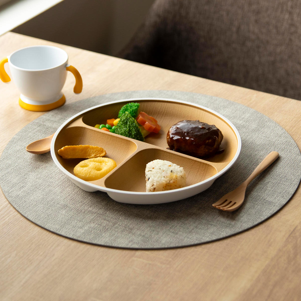カノー ランチプレート 23cm earth color 抗菌 すくえる 丸 （ 電子