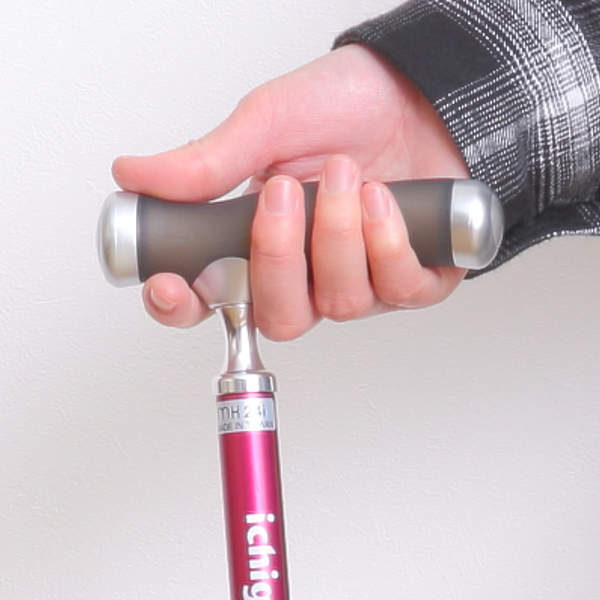 マキテック 杖 自立式 伸縮 もっちートリプル サスペンション シリコン