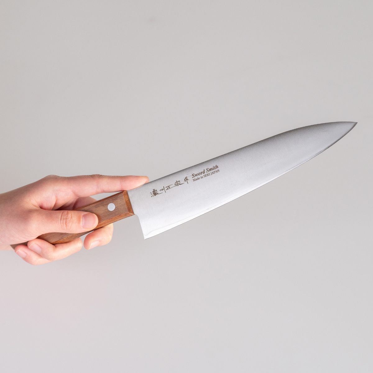 牛刀 21cm 本割込み 軽量 濃州正宗作 日本製 ( 包丁 シェフナイフ 料理包丁 万能包丁 キッチンナイフ 文化包丁 両刃 軽い ) 関連画像2
