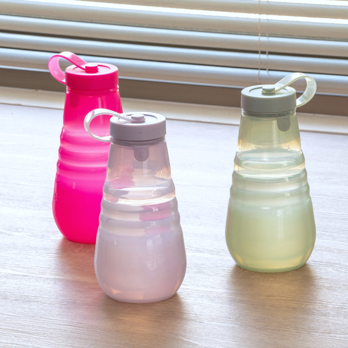 stojo（ストージョ） 水筒 stojo 590ml 折りたたみ 半透明 Jelly