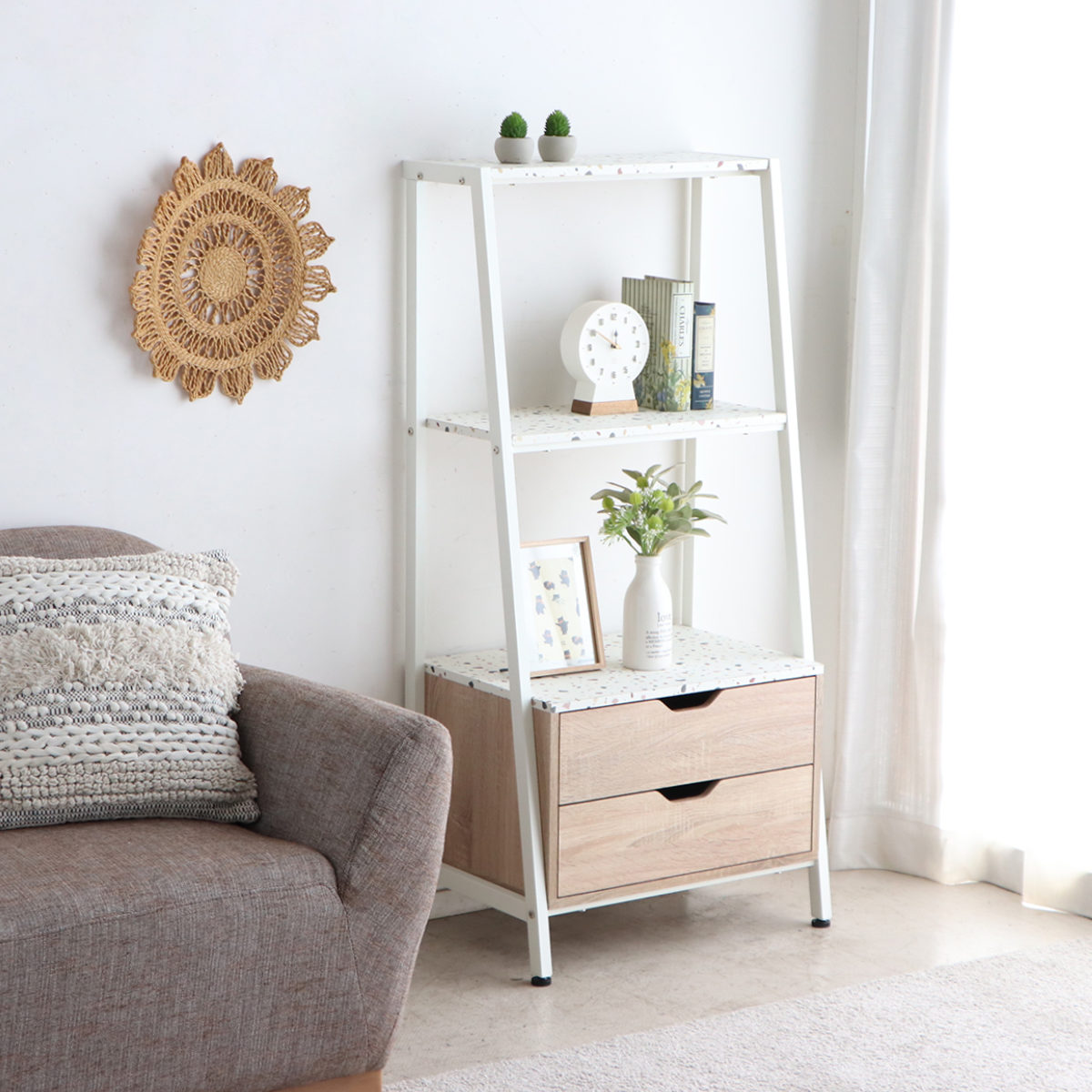 東馬（Tohma） 引出し付シェルフ 幅59cm テラゾー柄 小ぶり