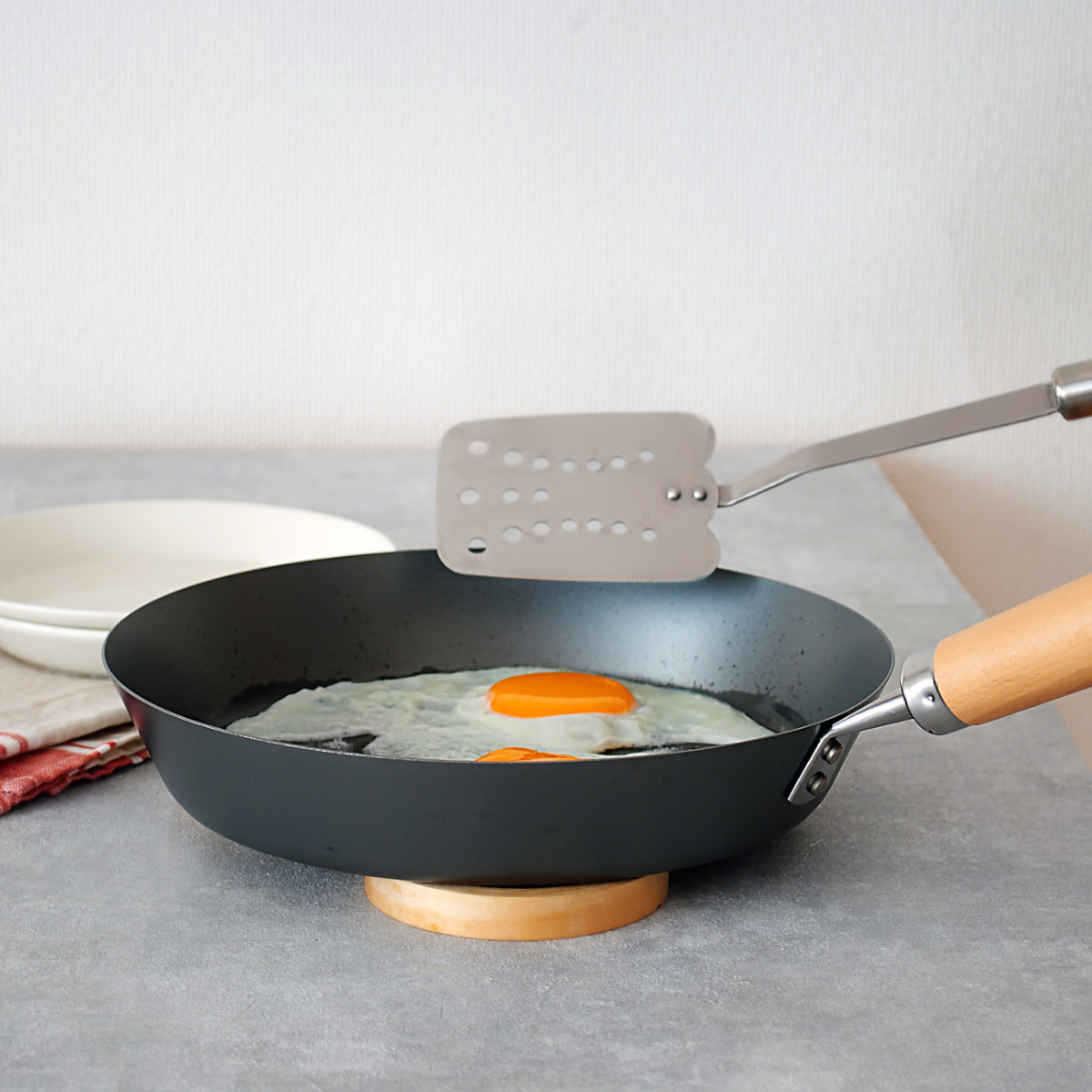 鉄フライパン 24cm IH対応 ロクサン 63 Tsubame 窒化鉄フライパン 日本