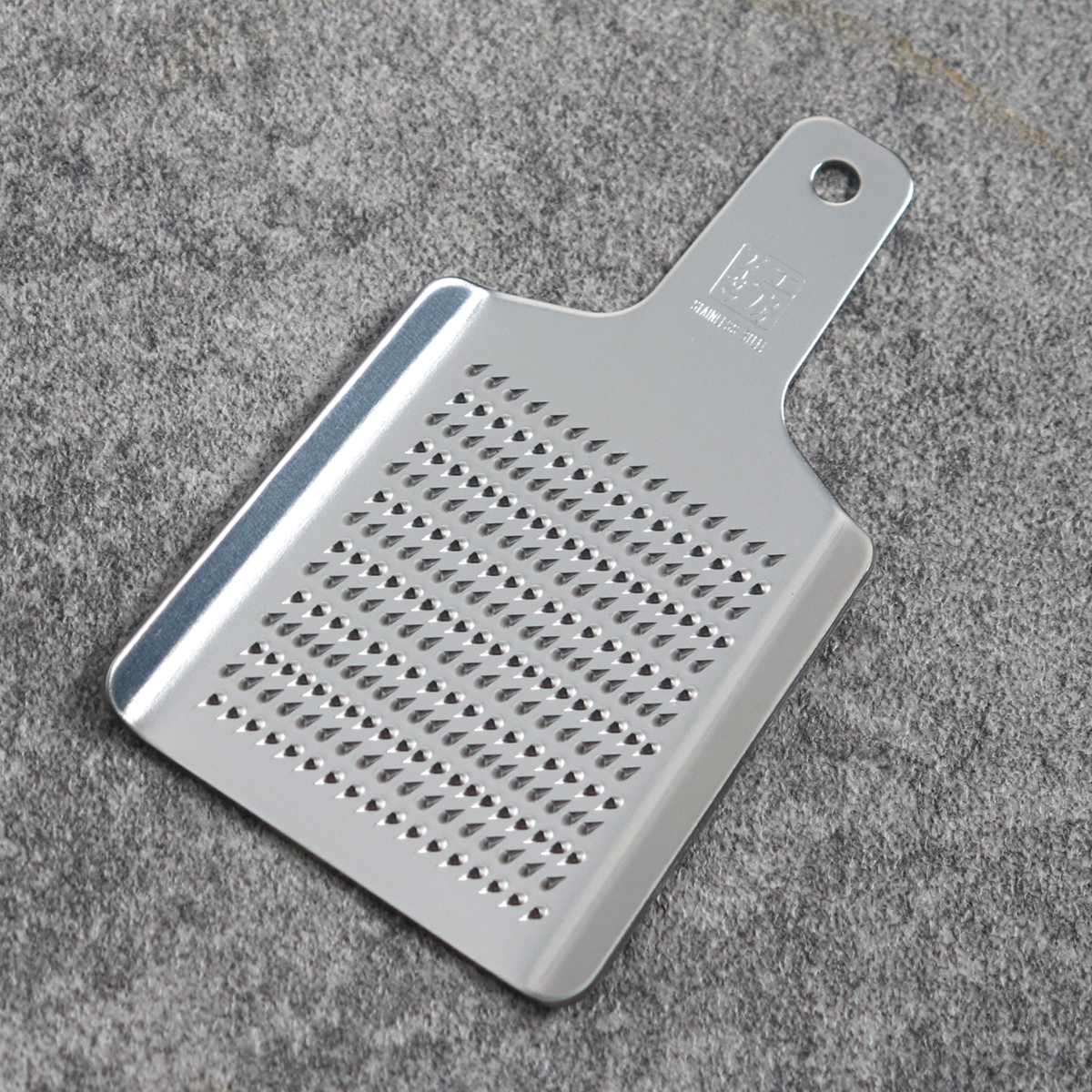 ステンレス製 S字型おろし器 約15cm Amazon｜髙儀(Takagi) 兼定 ベジカット ステンレス おろし器 そのまま